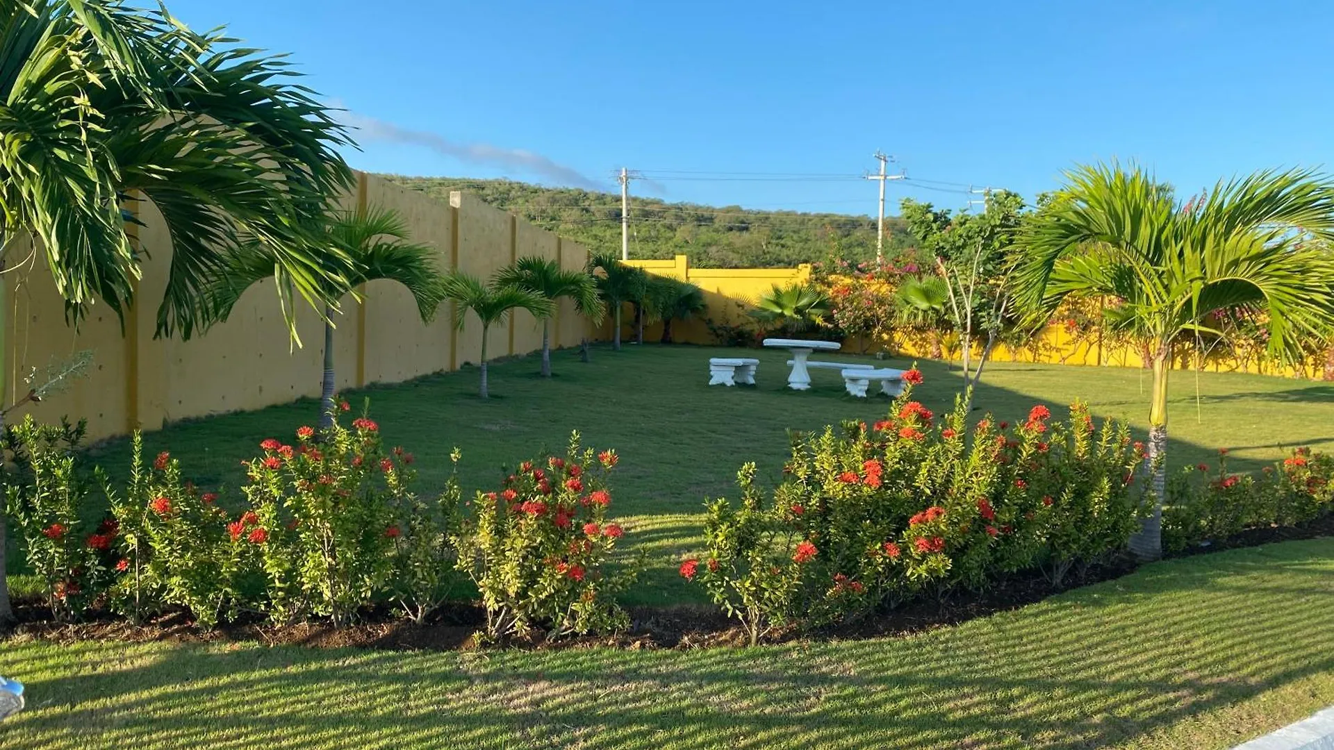 Jhadano 3Br Pool & Gym Free Shuttle Washer, Dryer Florence Hall Villa