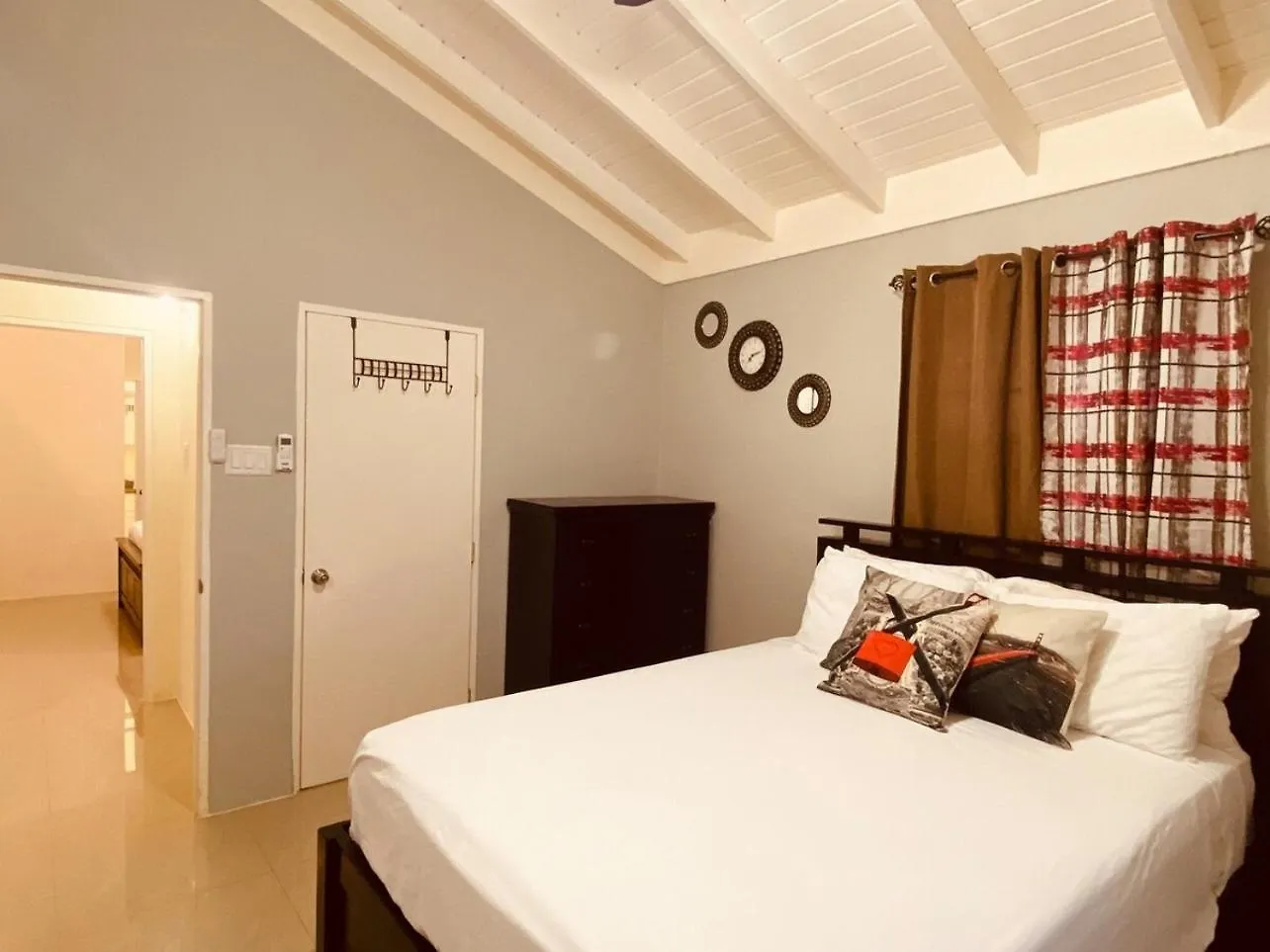 Jhadano 3Br Pool & Gym Free Shuttle Washer, Dryer Florence Hall Jamaica