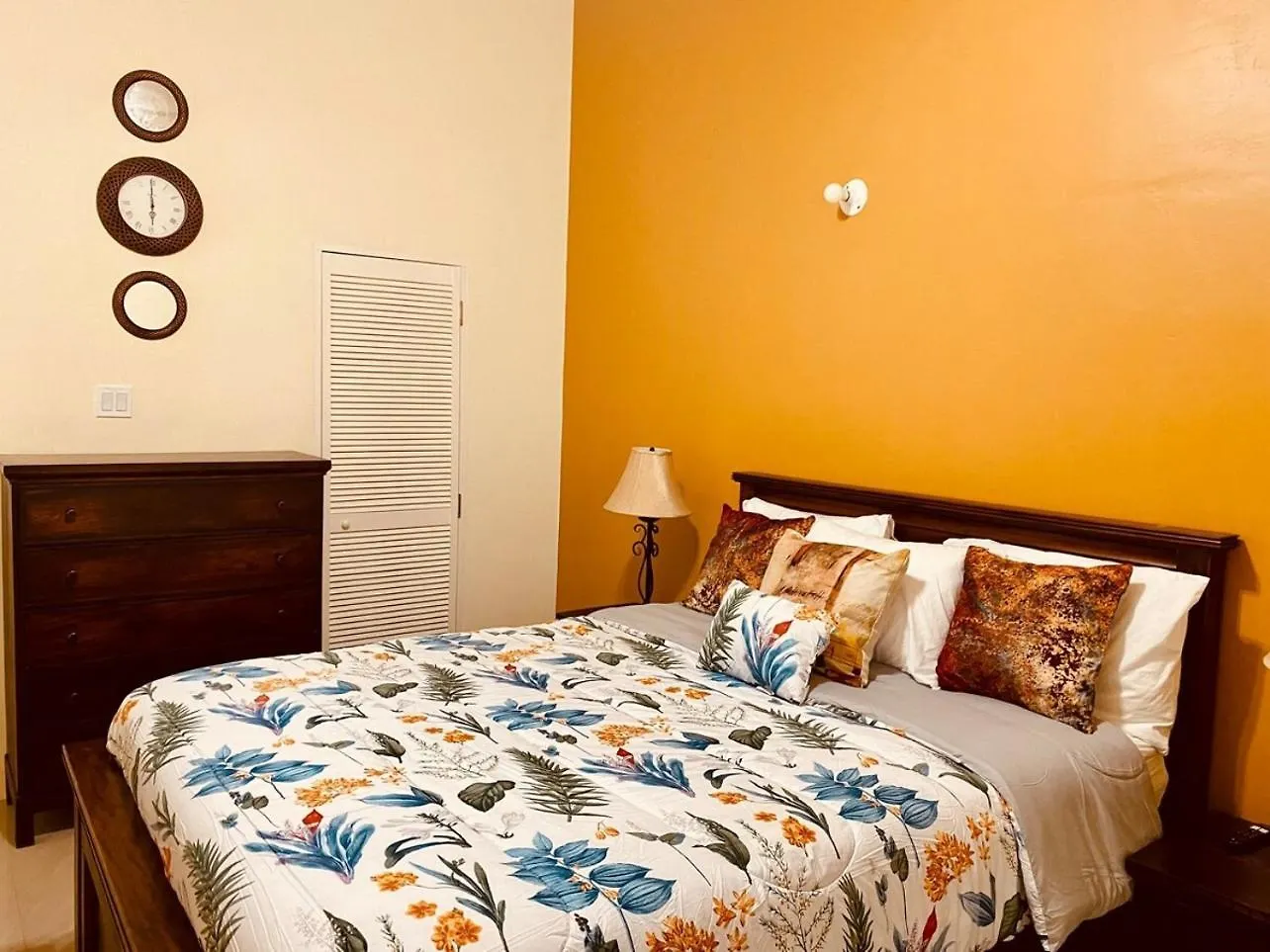 Jhadano 3Br Pool & Gym Free Shuttle Washer, Dryer Florence Hall 0*,