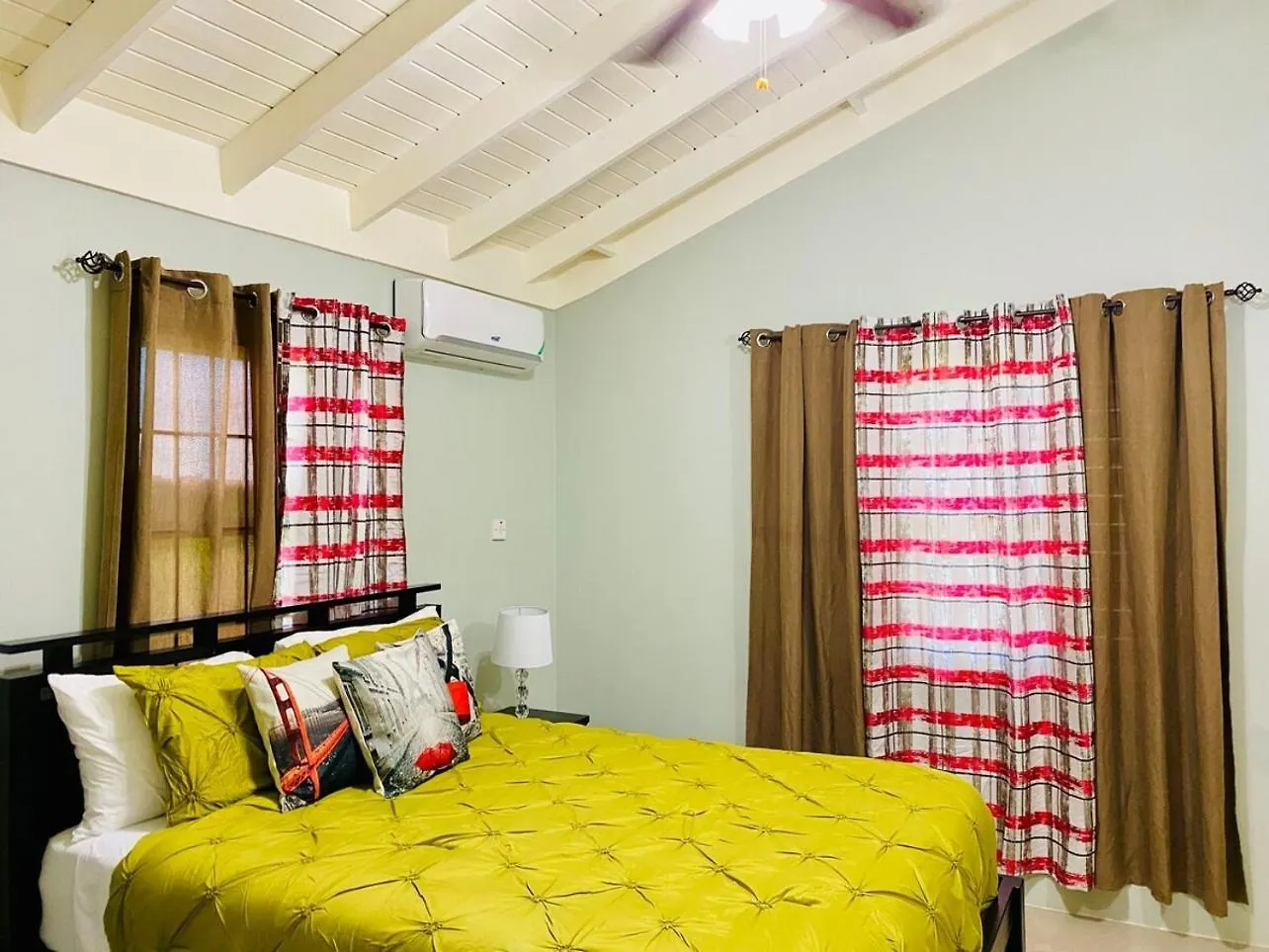 Jhadano 3Br Pool & Gym Free Shuttle Washer, Dryer Florence Hall Jamaica